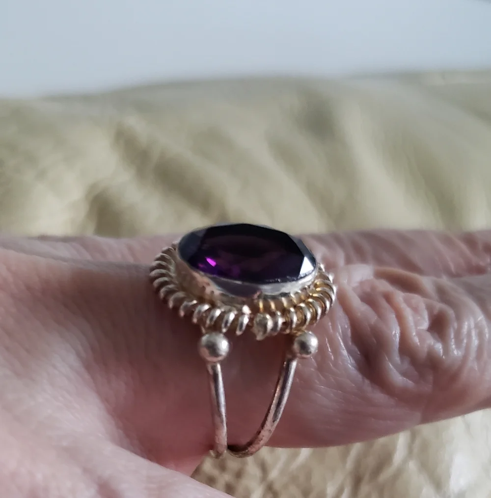 NWOT, SZ 9 Amethyst & Silver Ring, Handmade, Deep Purple, Beautiful Silver Work